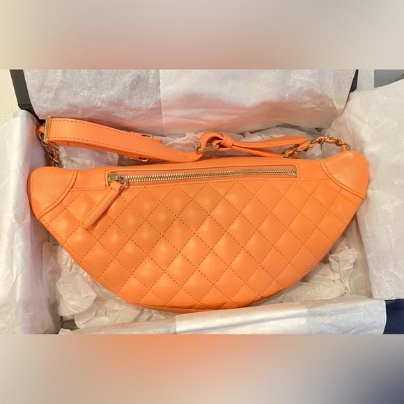 Chanel Belt bag 2019 - Picture 8 of 8